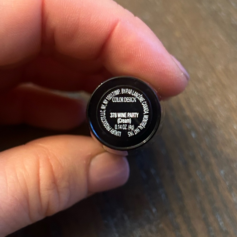 Lancome Color Design Lipstick Wine Party Full Size 0.14 oz - Picture 4 of 4